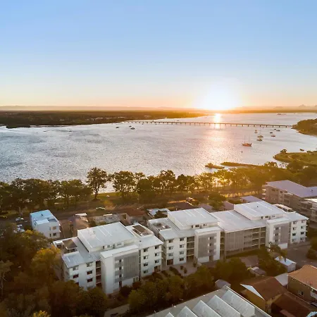 3 Bedroom Penthouse - Short Walk To Sandstone Point Bongaree Exterior photo