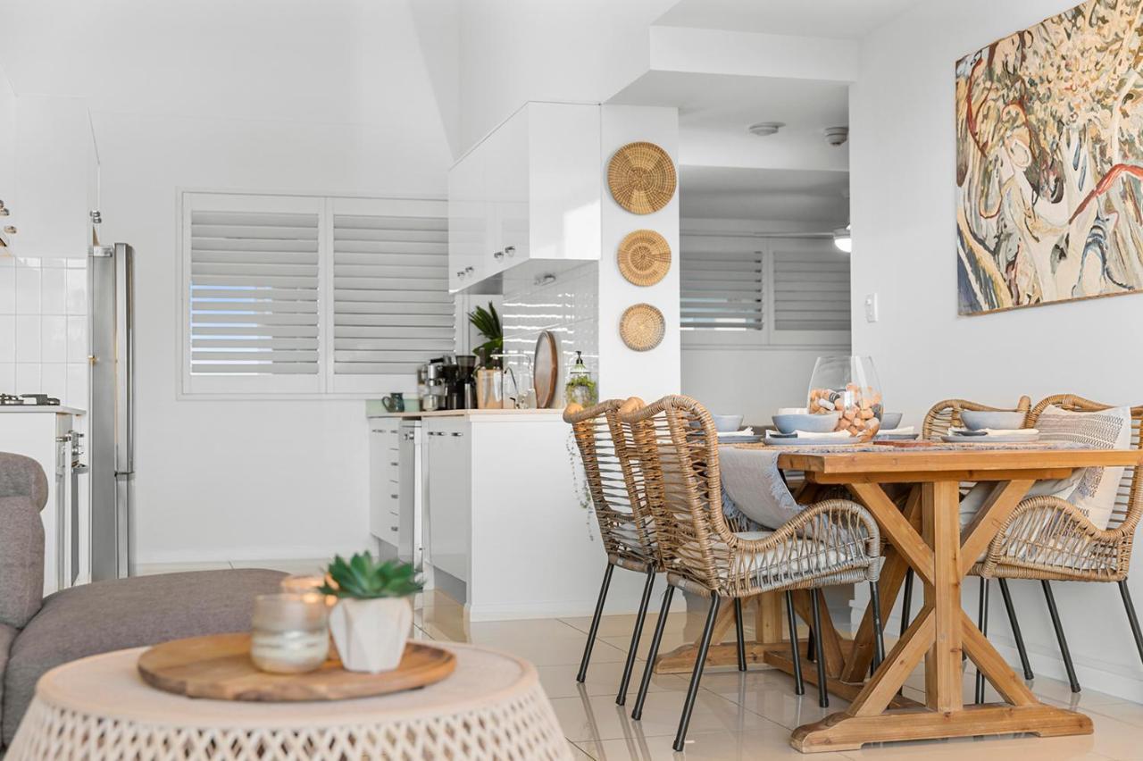Apartment 3 Bedroom Penthouse - Short Walk To Sandstone Point Bongaree